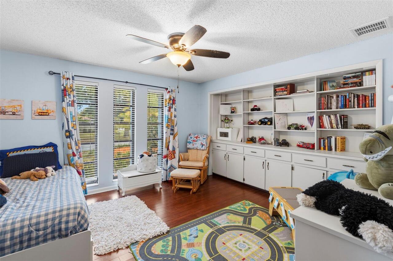 Listing Photo 23