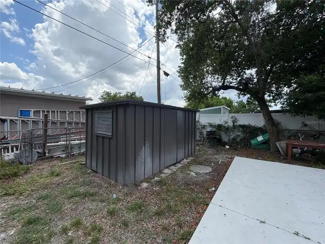Listing Photo 15