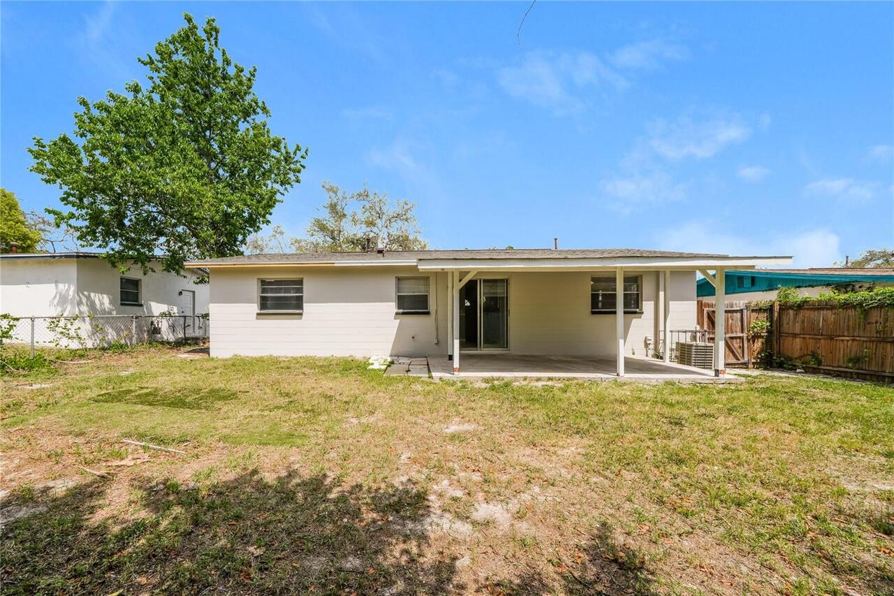 Listing Photo 16