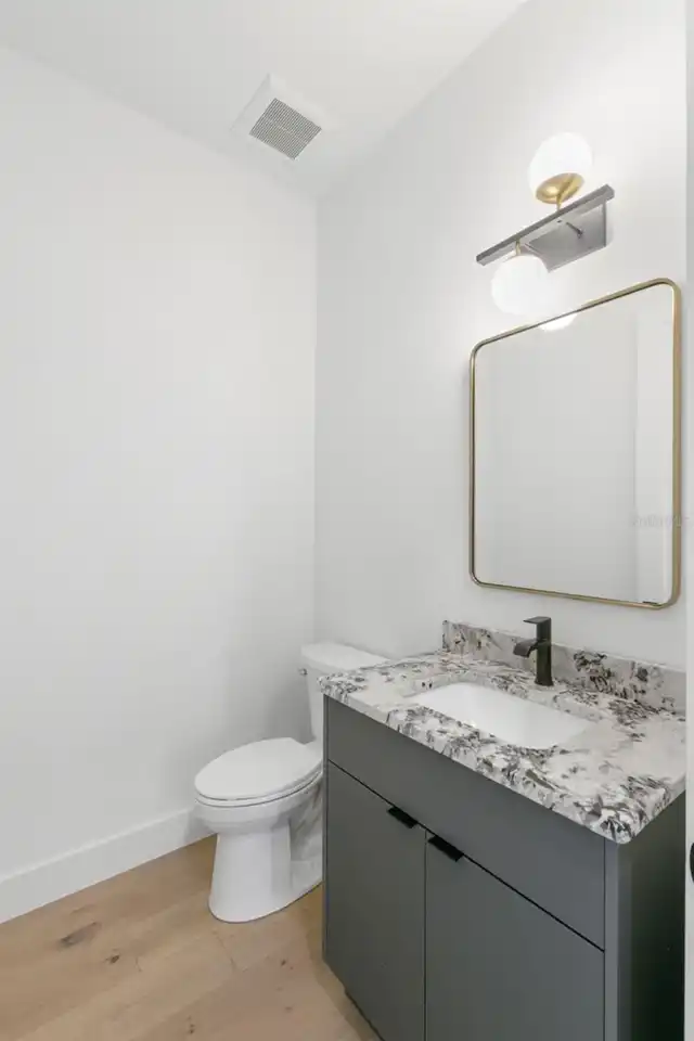 Listing Photo 34