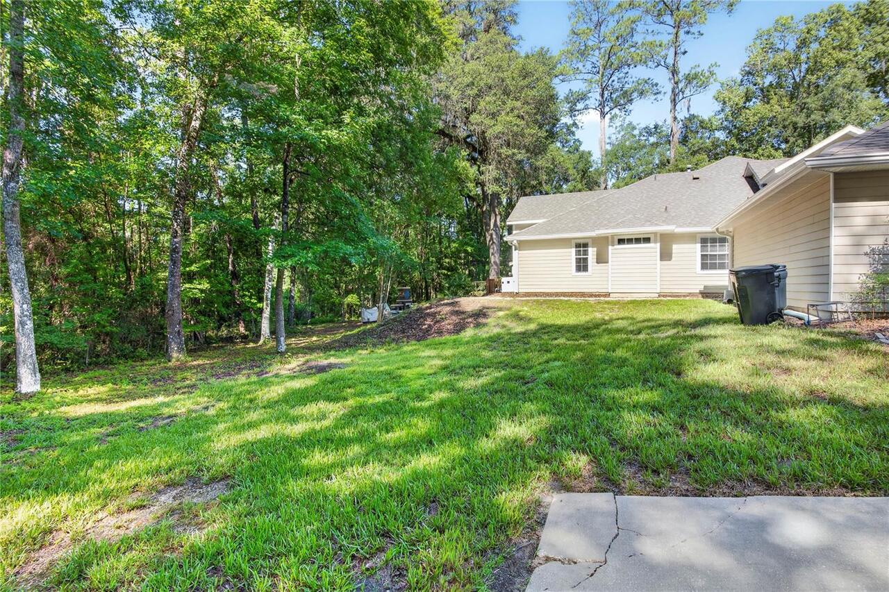 Listing Photo 11