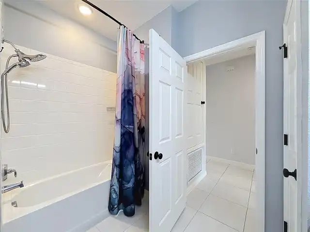 Listing Photo 33