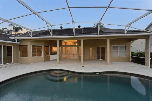Listing Photo 18