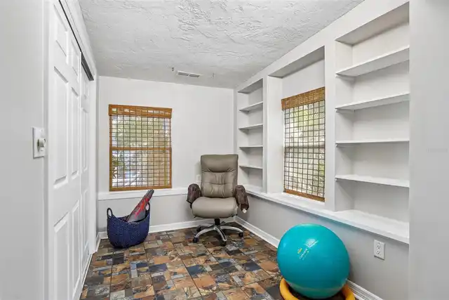Listing Photo 37