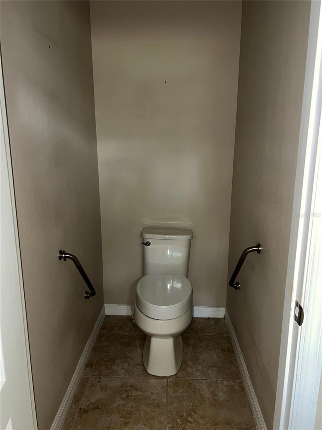 Listing Photo 29