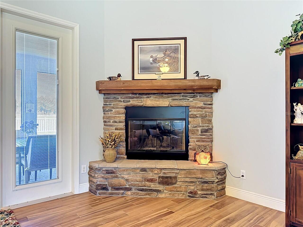 Listing Photo 12