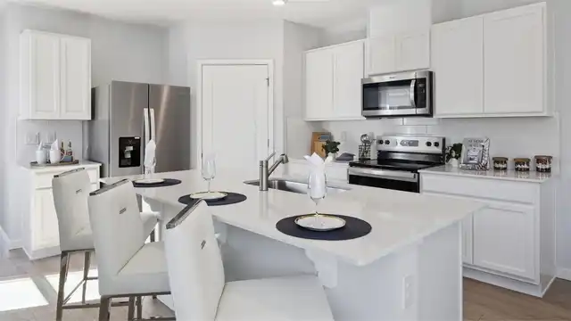 Listing Photo 9