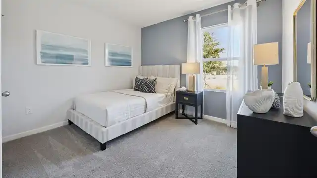 Listing Photo 10
