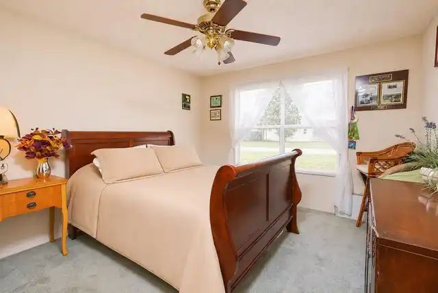 Listing Photo 24