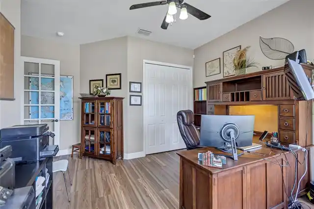 Listing Photo 16