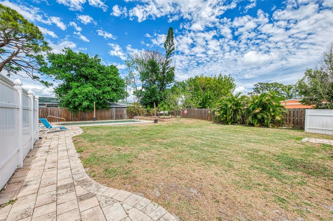 Listing Photo 40