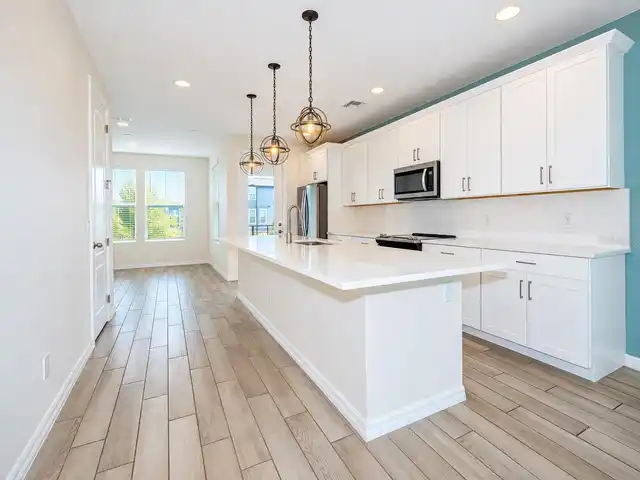 Listing Photo 13