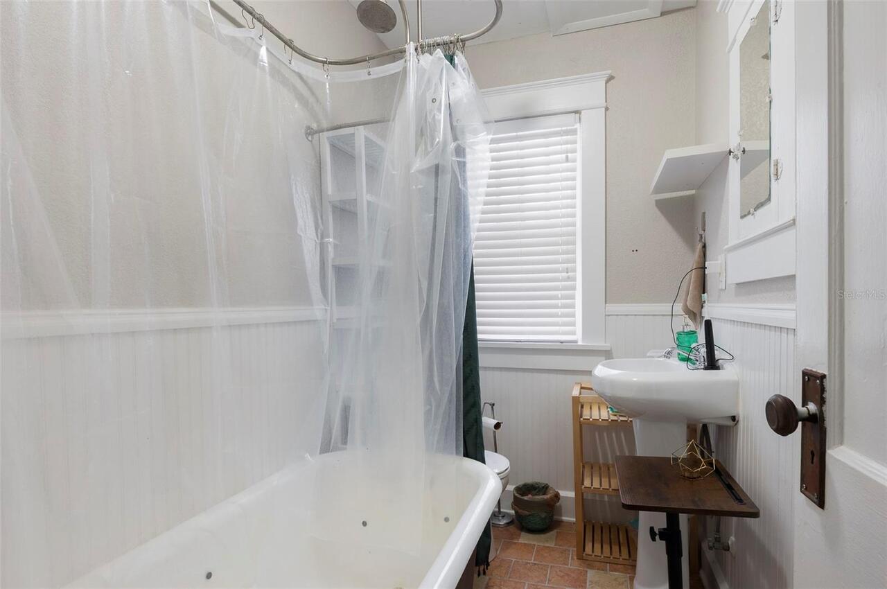 Listing Photo 30