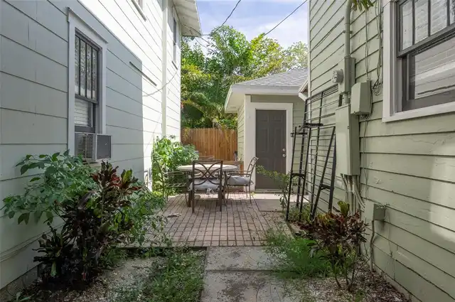 Listing Photo 32