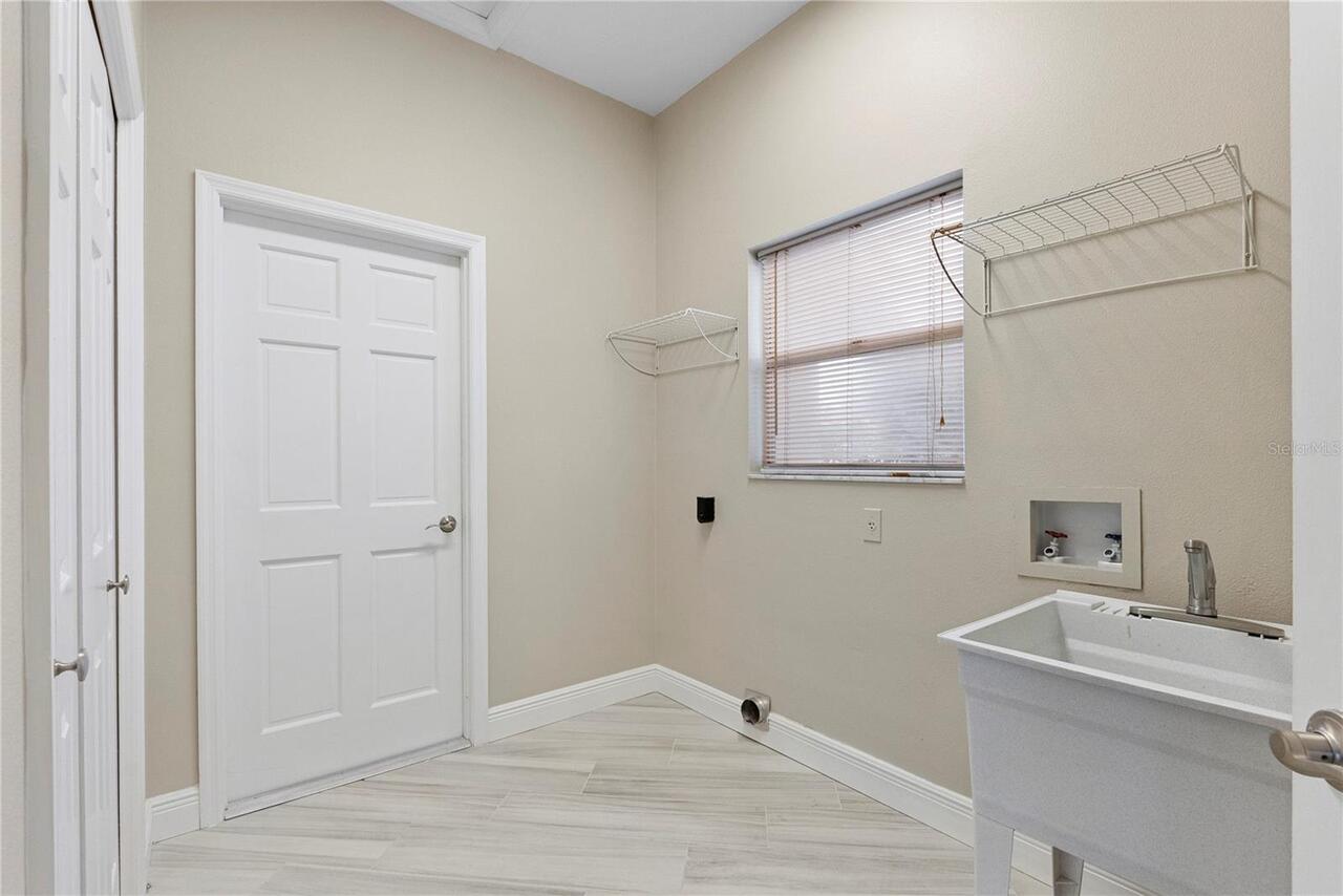 Listing Photo 23