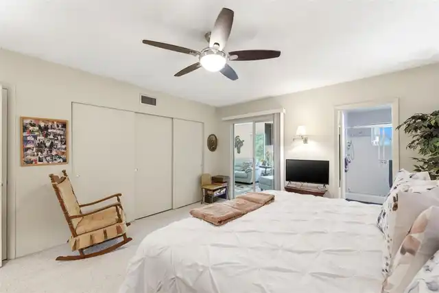 Listing Photo 22