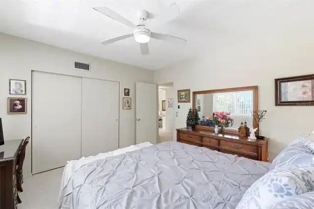 Listing Photo 26