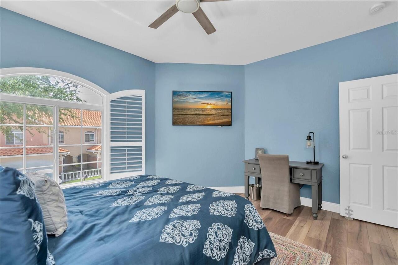 Listing Photo 23