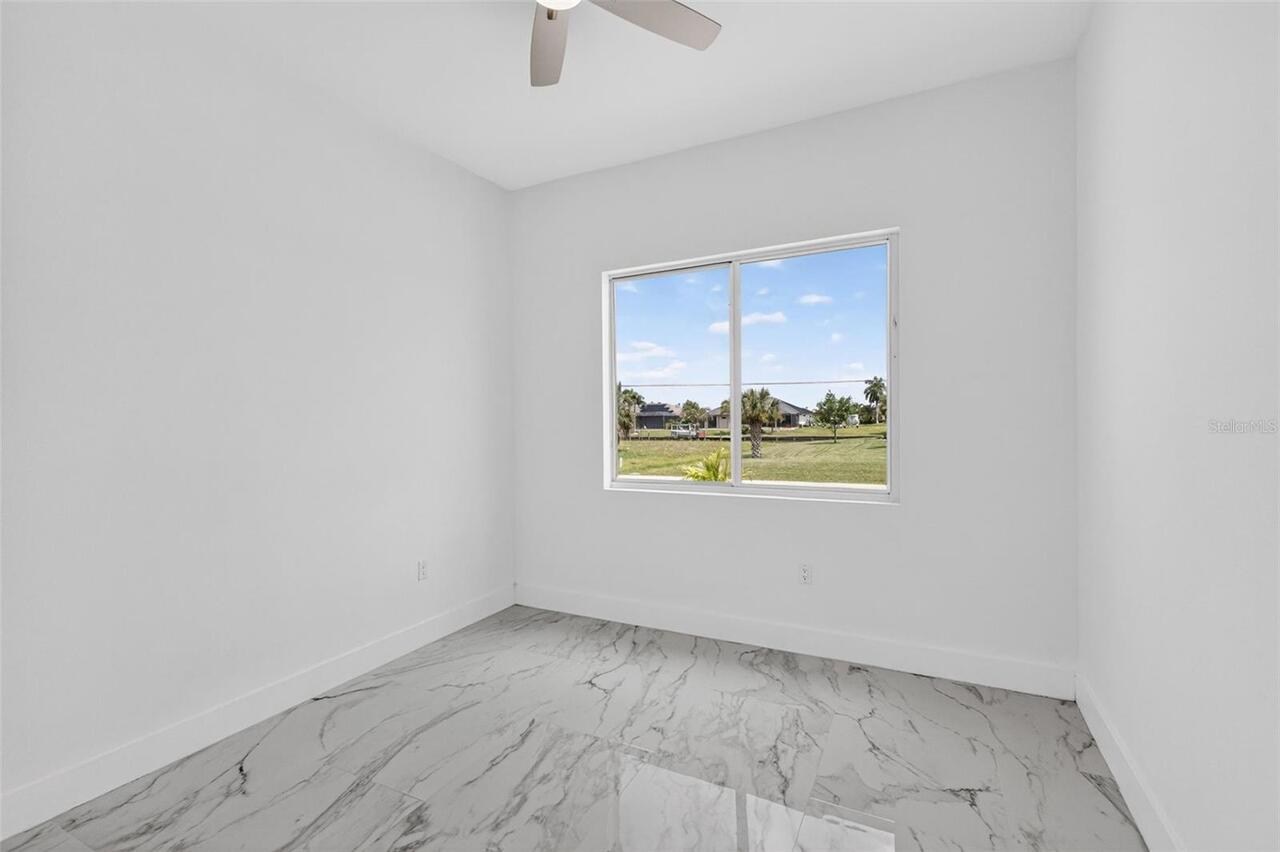Listing Photo 43
