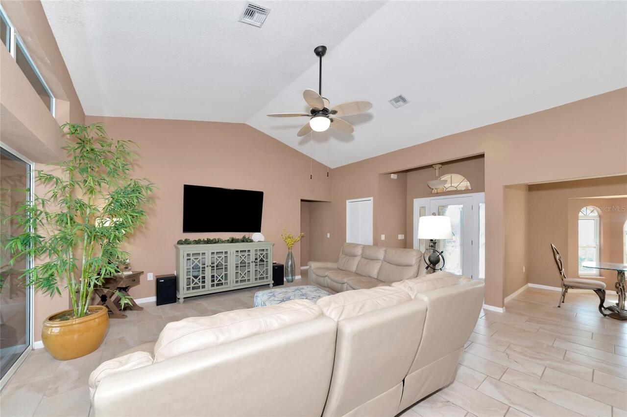 Listing Photo 26