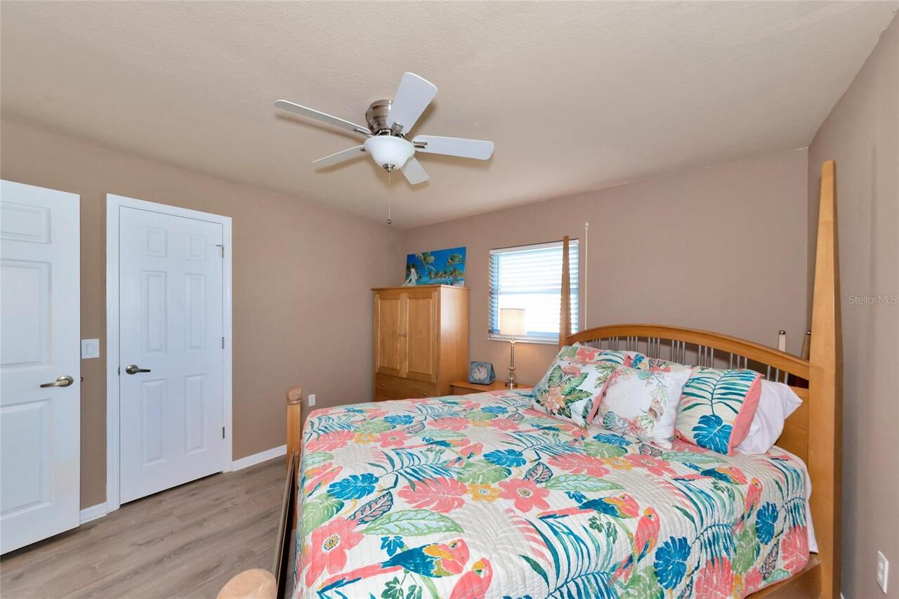Listing Photo 33