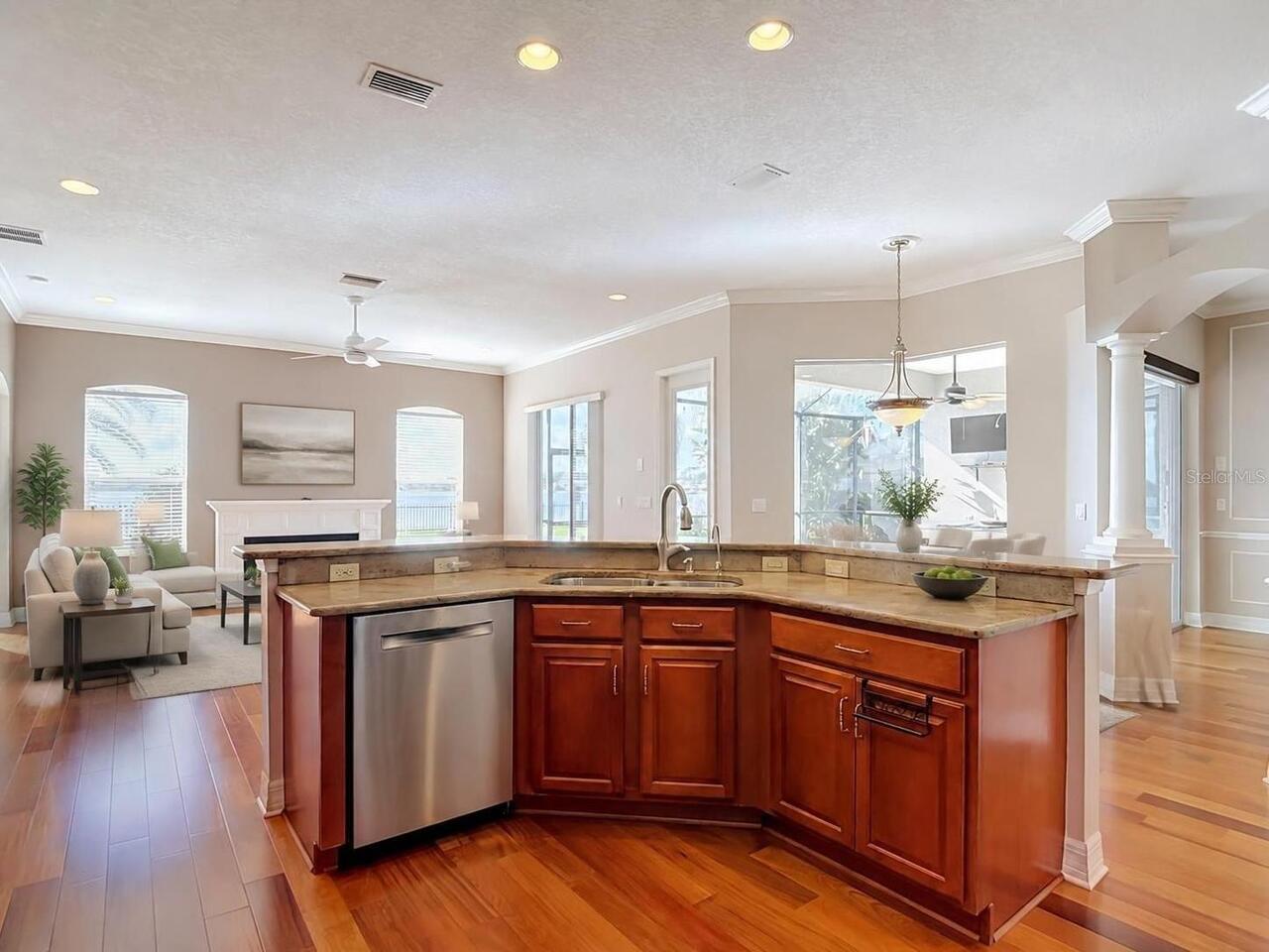 Listing Photo 15