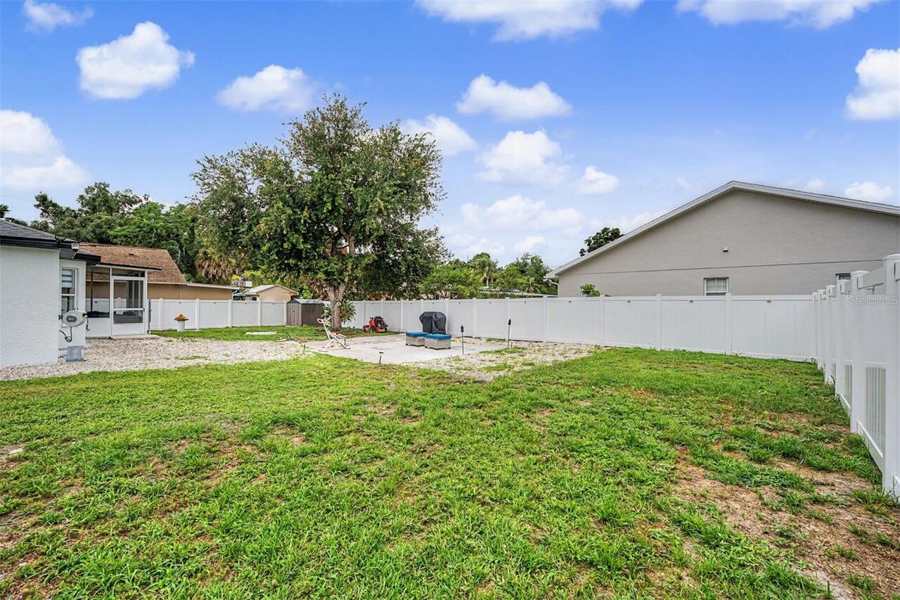 Listing Photo 6