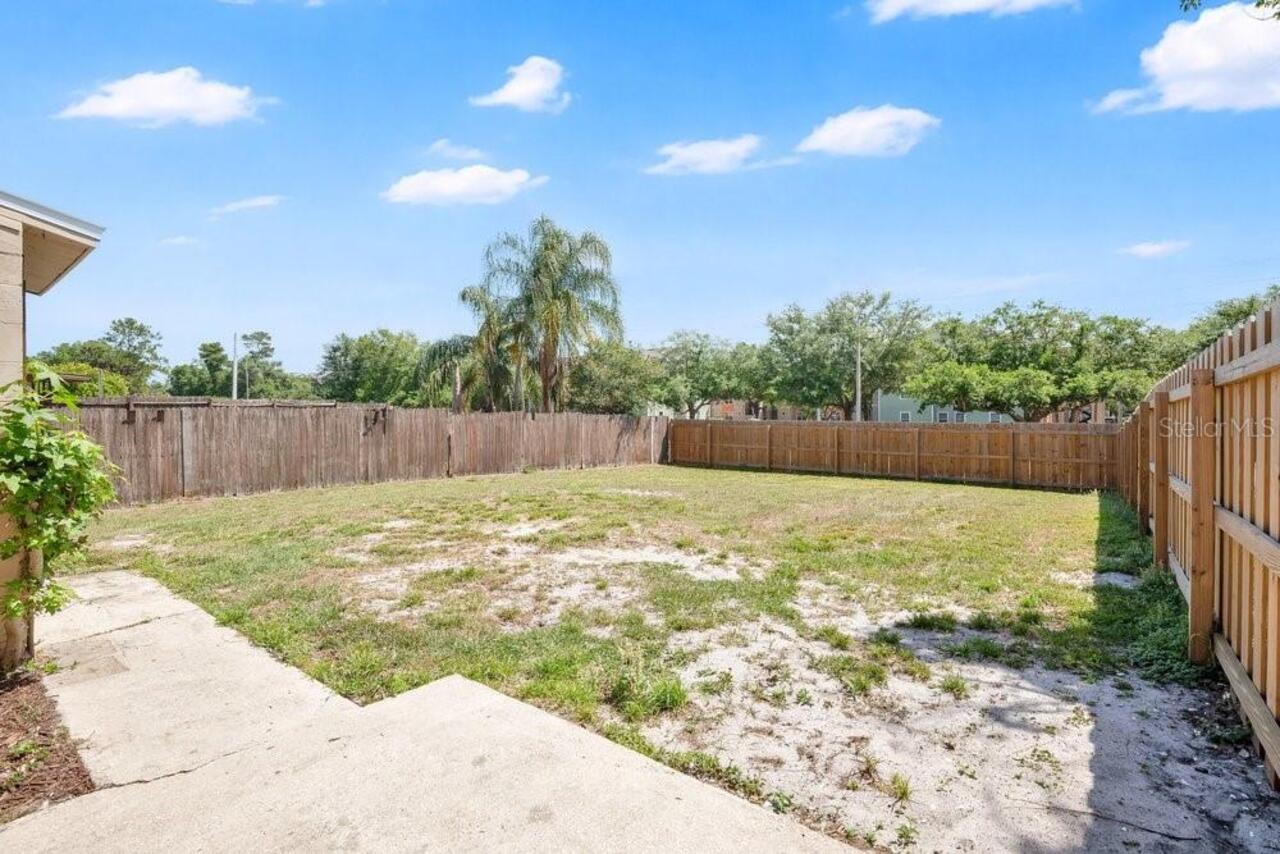 Listing Photo 15