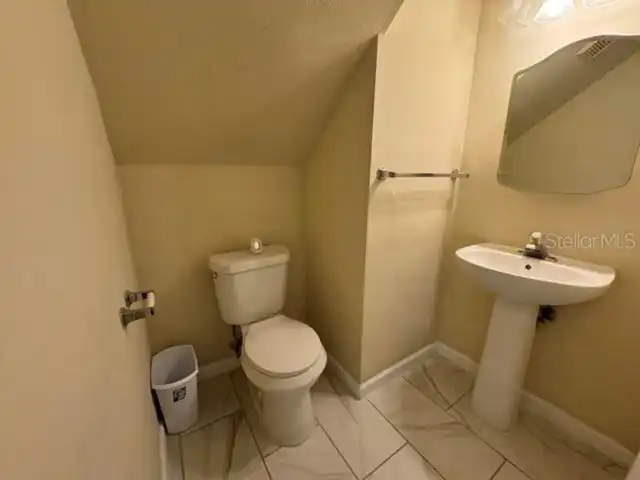 Listing Photo 9