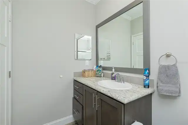 Listing Photo 32