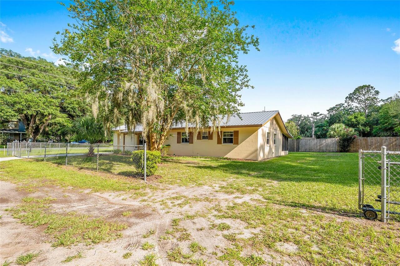 Listing Photo 7