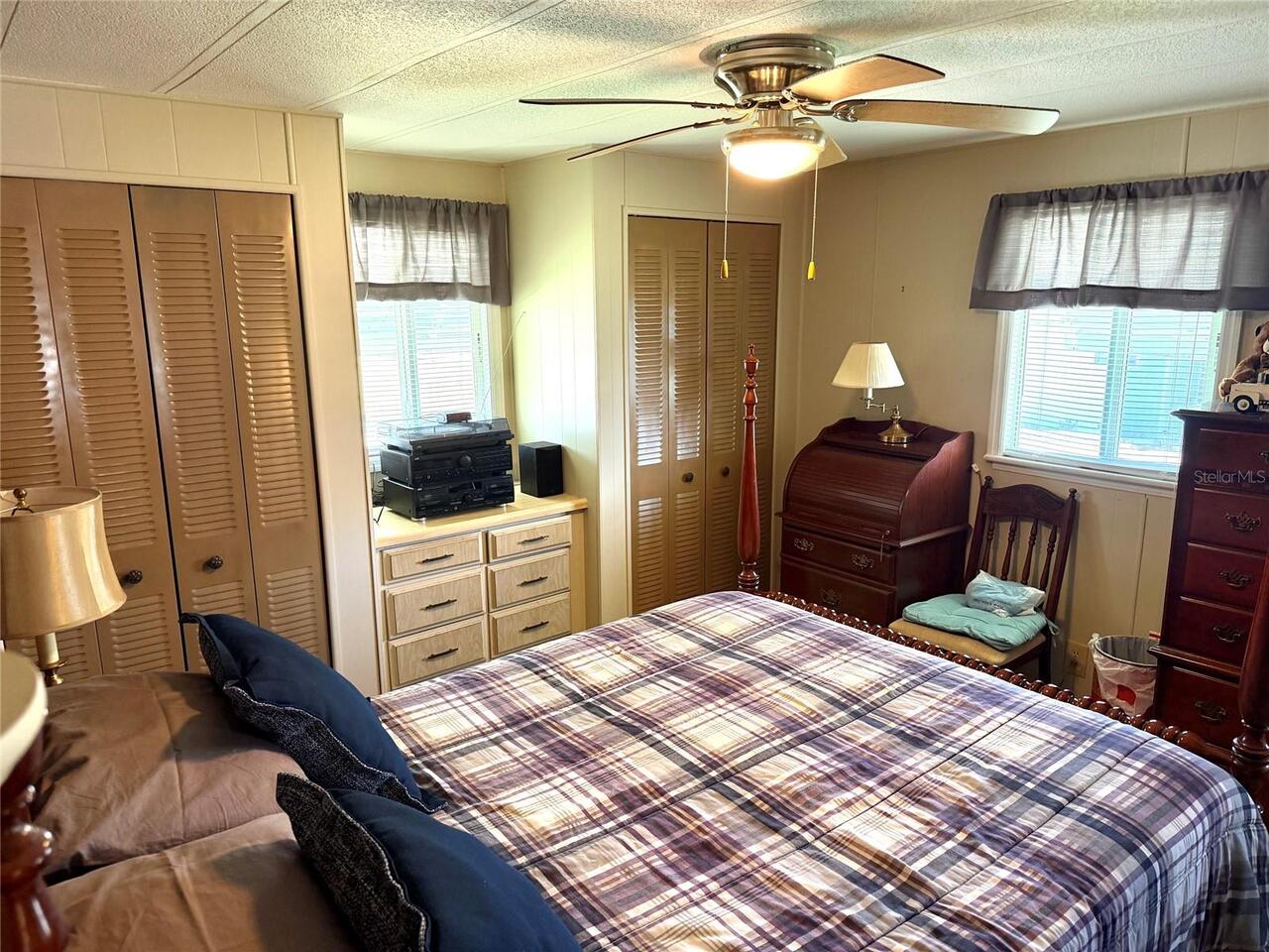 Listing Photo 10