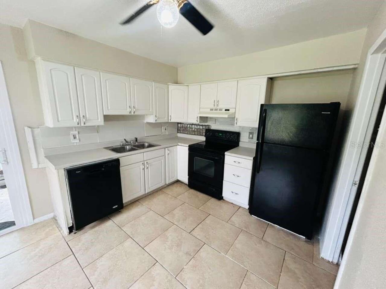 Listing Photo 6