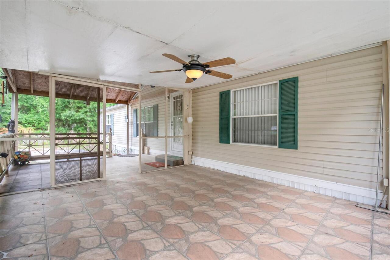 Listing Photo 9