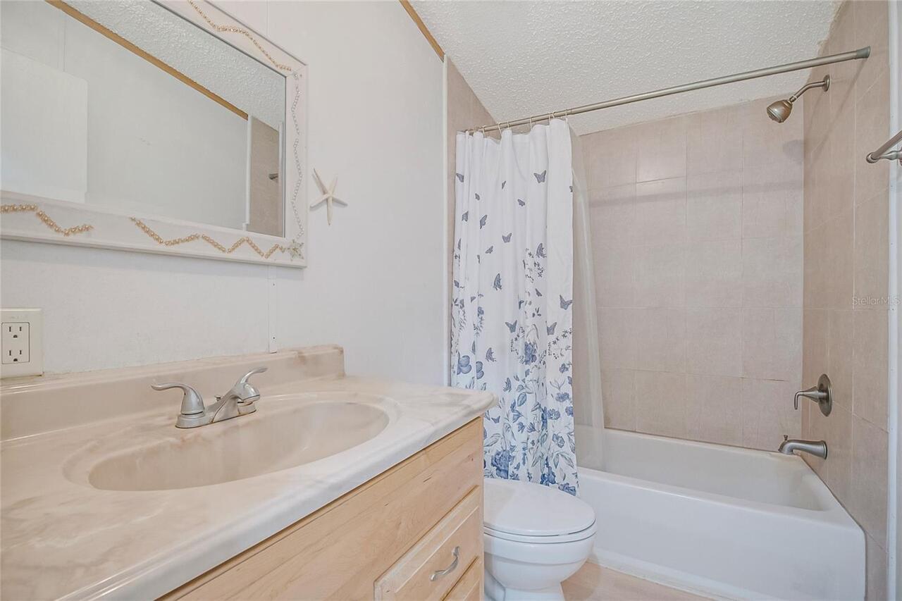 Listing Photo 24