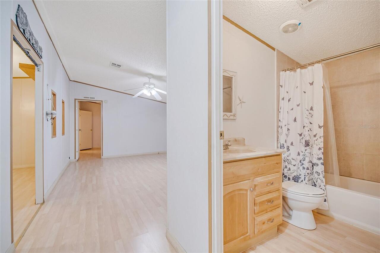 Listing Photo 25