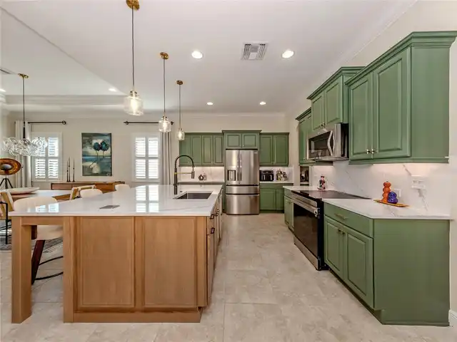 Listing Photo 19