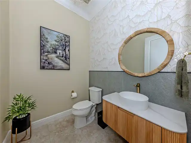 Listing Photo 37