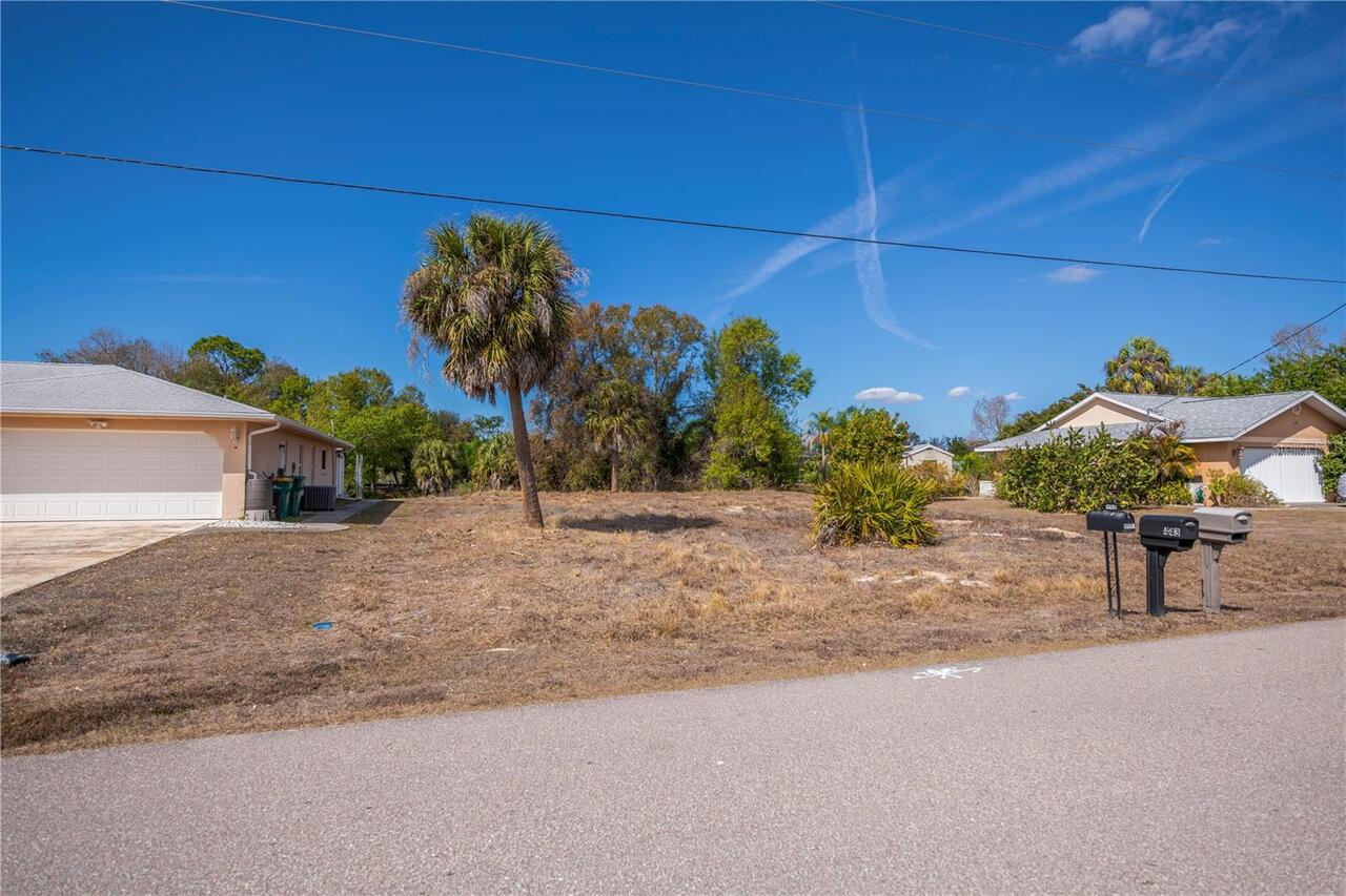Listing Photo 11