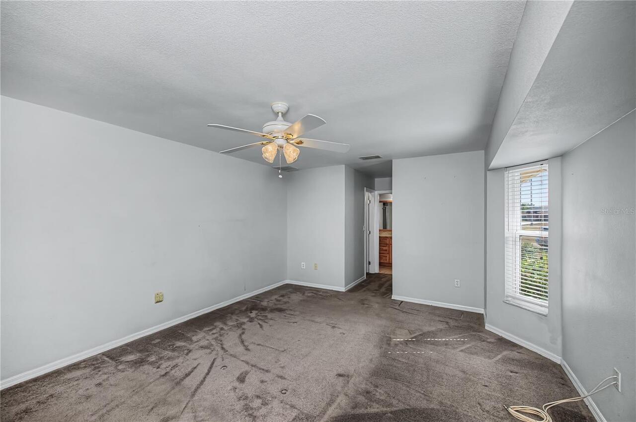 Listing Photo 37