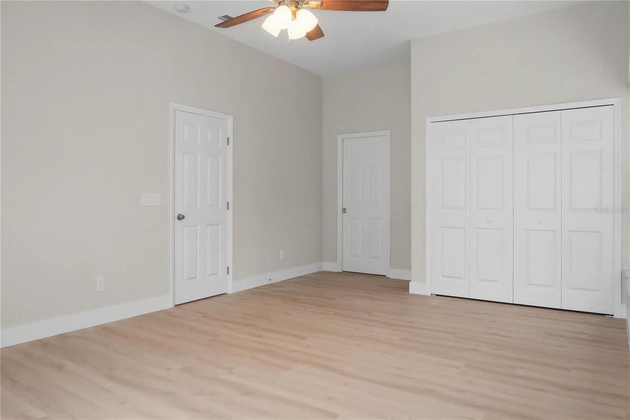 Listing Photo 38