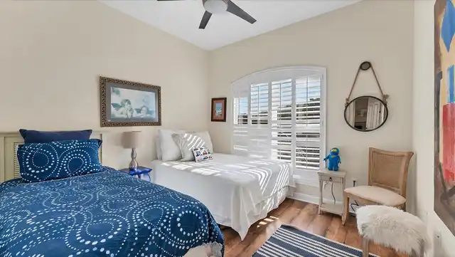 Listing Photo 33