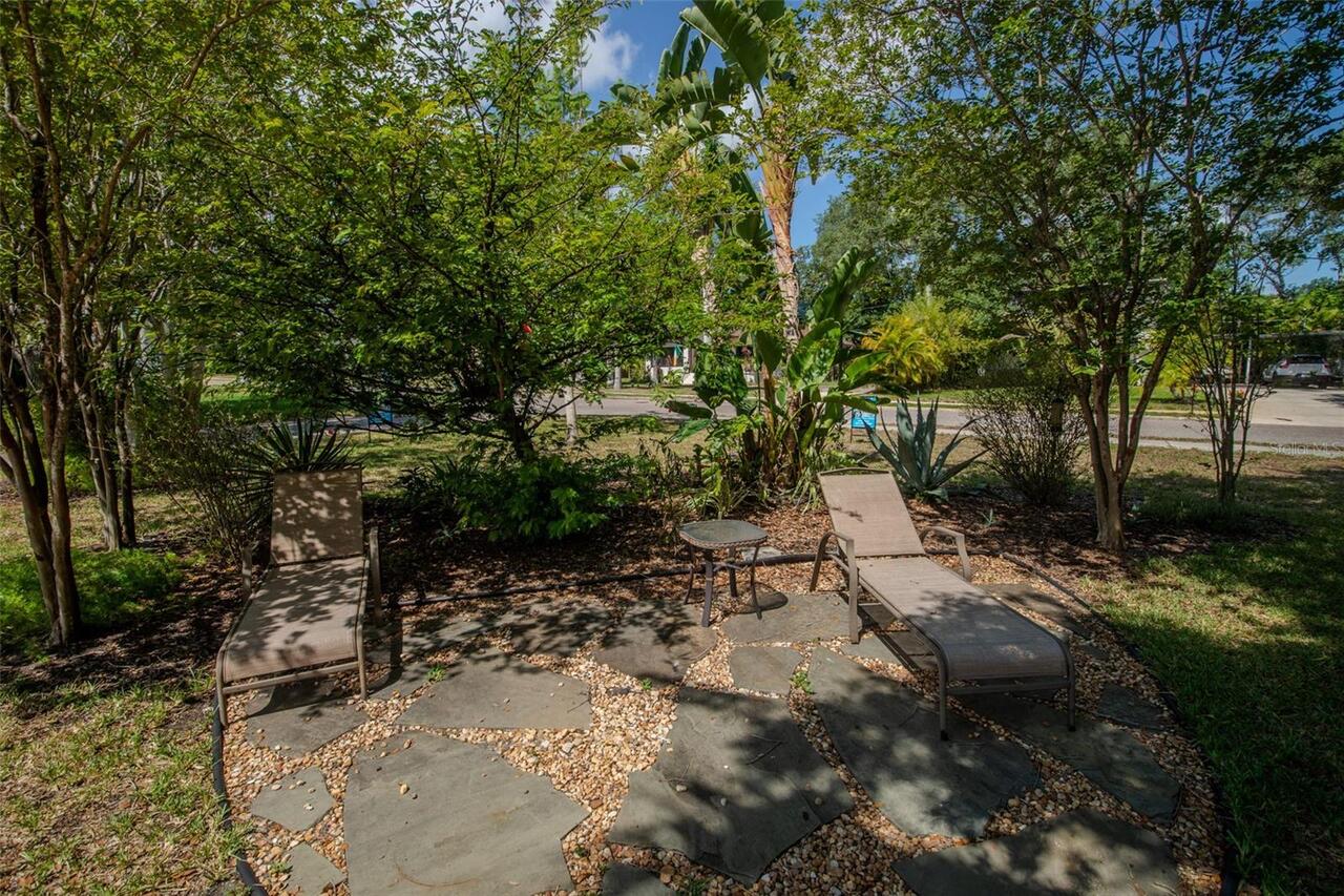 Listing Photo 9