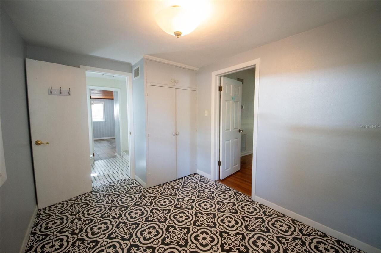 Listing Photo 37