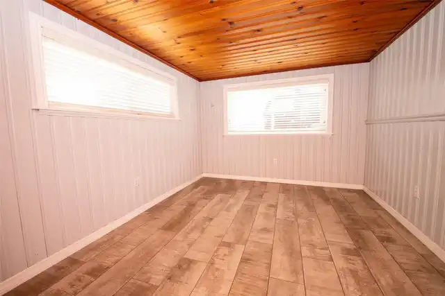 Listing Photo 24