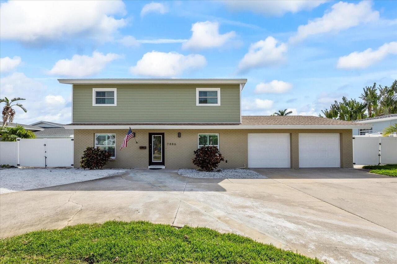 St Petersburg Real Estate