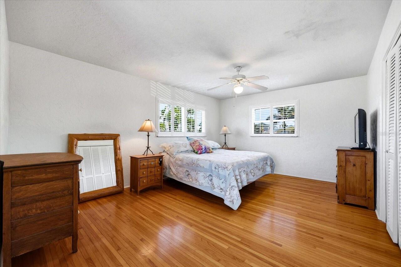 Listing Photo 32