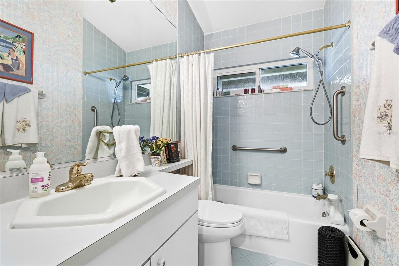Listing Photo 32