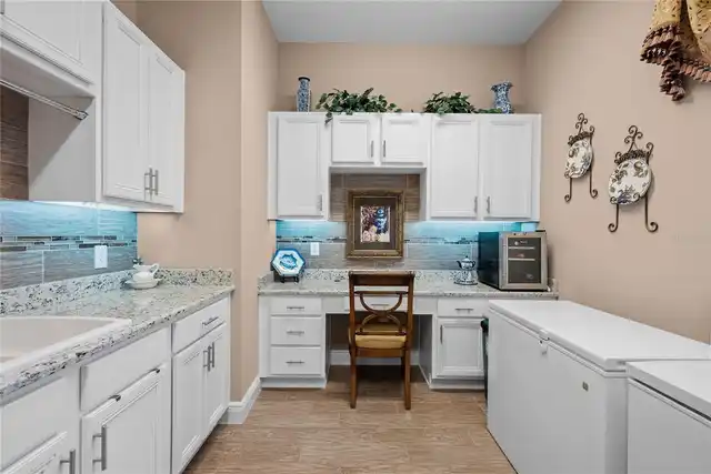 Listing Photo 18