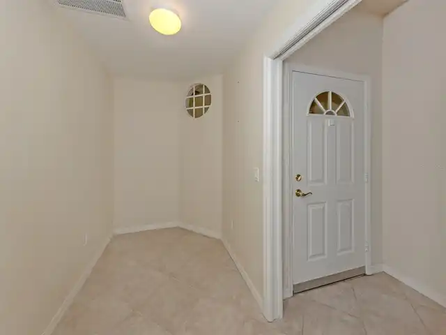 Listing Photo 20